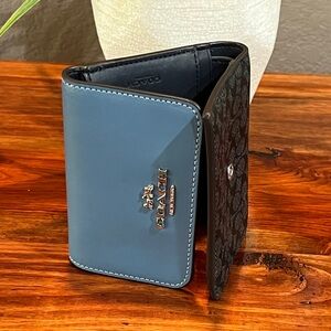 Coach Signature Wallet